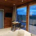 Villa Pollupeegel With Sauna Raadivere